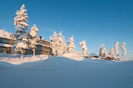 Außenaufnahme des Lapland Hotel Luostotunturi