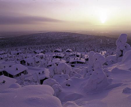 Panorama-Aufnahme oben vom Fjäll beim Hotel Iso-Syöte